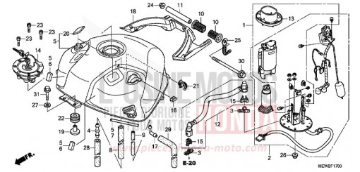 RESERVOIR A CARBURANT NT700VAB de 2011